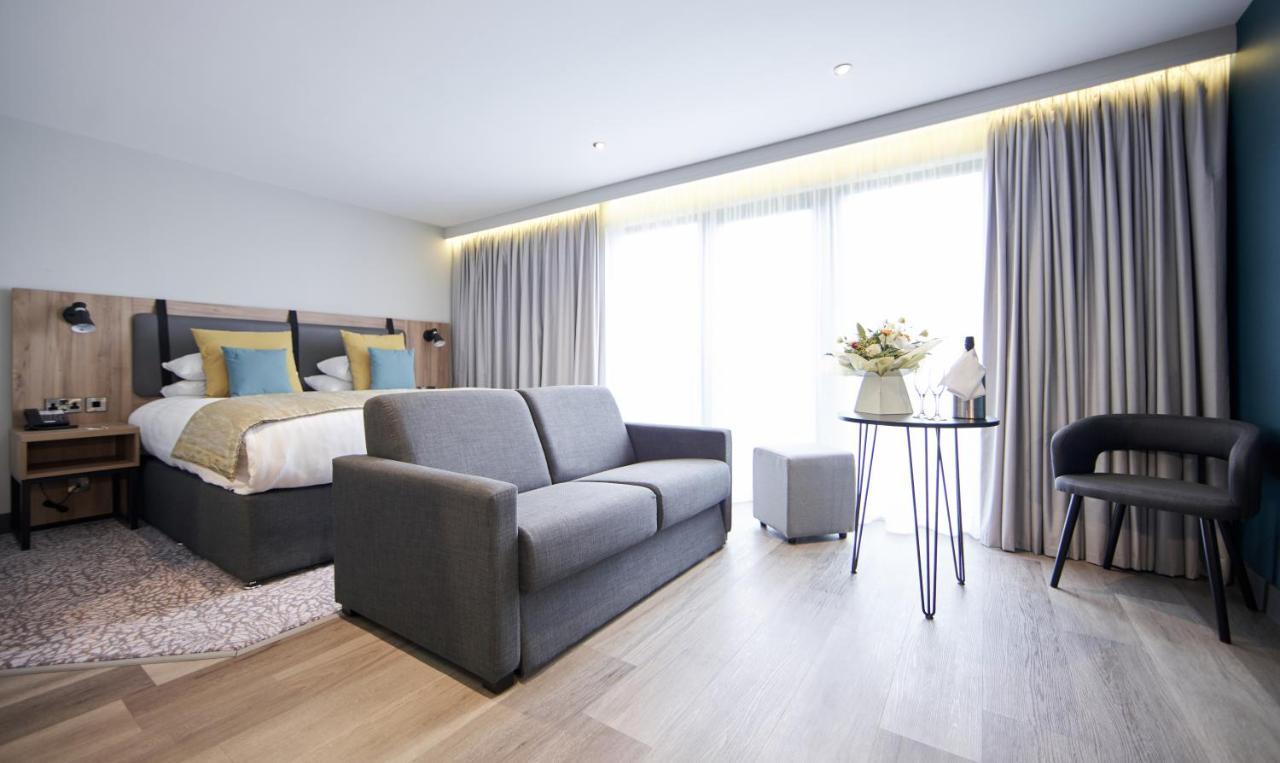 Mercure Newcastle George Washington Hotel Golf & Spa Zewnętrze zdjęcie